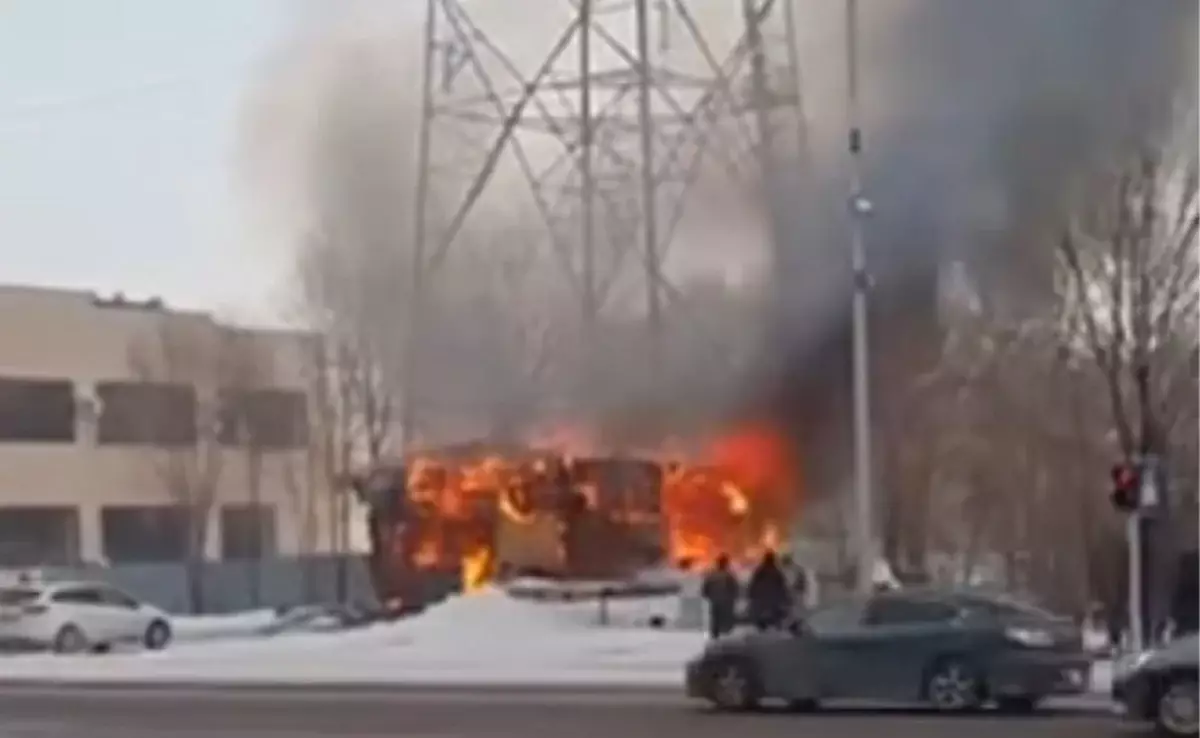 Четыре человека пострадали при взрыве в Караганде (ВИДЕО)