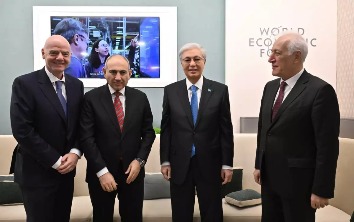 Президент Казахстана провел ряд встреч в Давосе