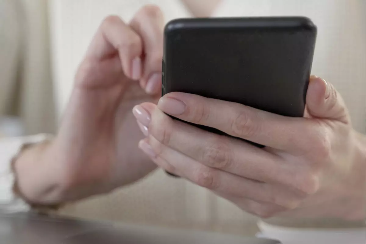 SMS от "1414": как у казахстанцев крадут деньги и оформляют кредиты