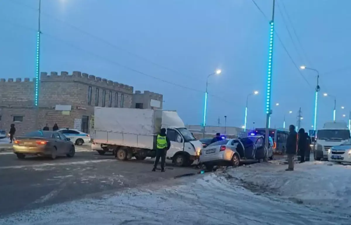 Массовое ДТП произошло в Мангистау: есть пострадавшие - новости на Lada.kz 22.01.2026