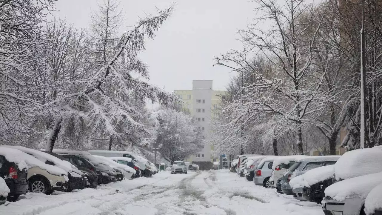 Қазақстанның солтүстігін -35°С аяз қариды: Синоптиктер ескерту жасады