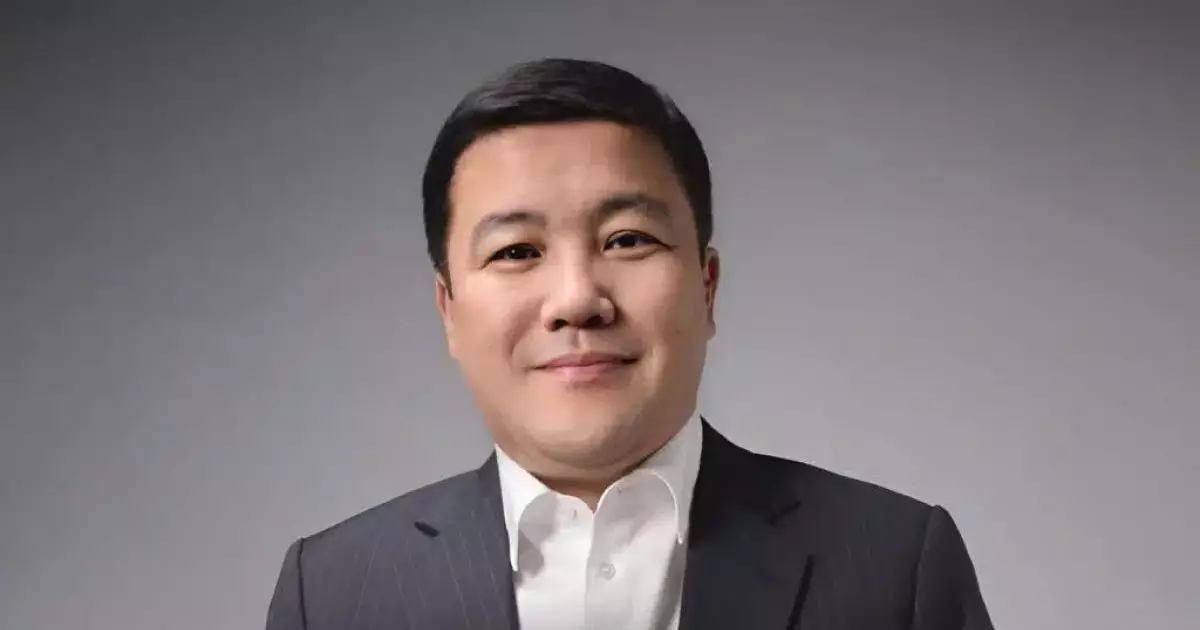  `Тұрсынбек қартайыпты`: Танымал әзілкештің әйелі күйеуінің неліктен егде көрінетінін айтты 