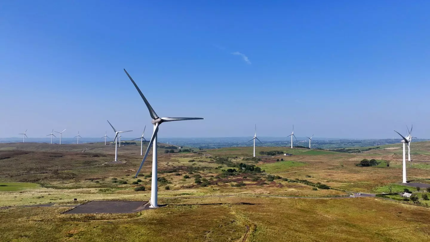 Ветроэнергетический проект «Мирный» запущен в Казахстане.