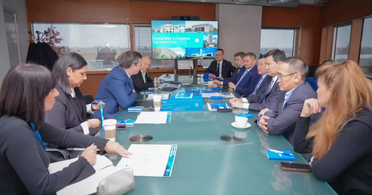   Coventry University-мен академиялық және технологиялық ынтымақтастықты кеңейту перспективалары талқыланды   