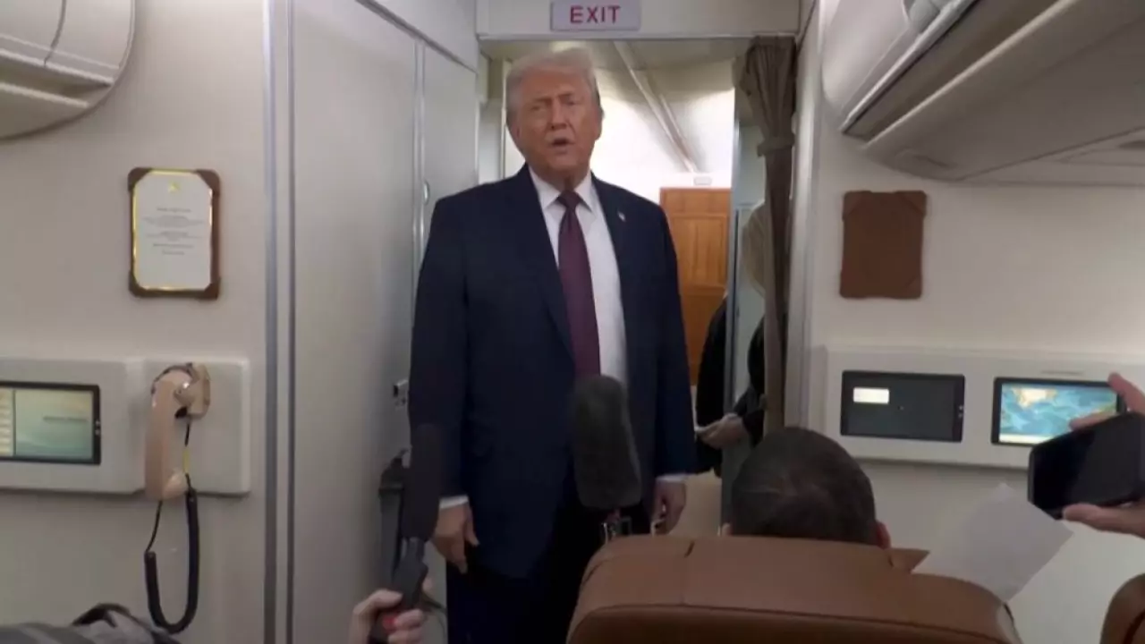 Трамп анонсировал визит в Китай