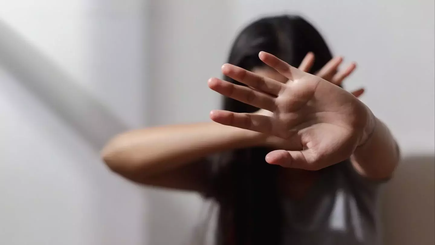 “12 жасар қызды бір жарым жыл бойы зорлап келген”: 46 жастағы азаматтың сұмдық әрекеті әшкере болды