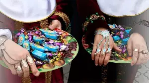 Қандас журналист Қазақстанда даңғаза тойдың көптігіне таңғалады