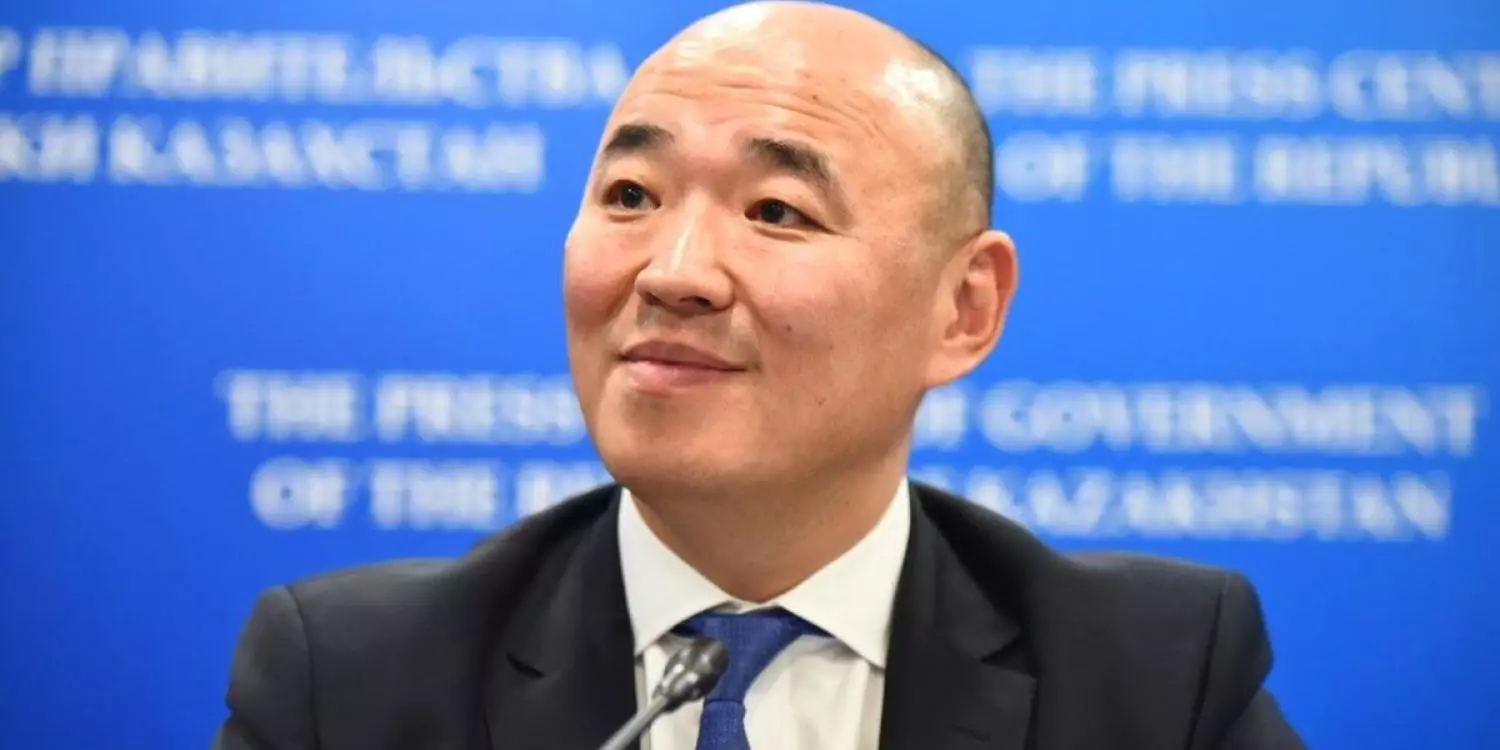 Тоқаевтың экс-көмекшісі Қанат Шарлапаев жаңа қызметке тағайындалды