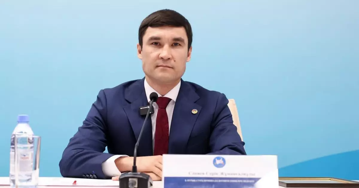   Серік Сәпиев орынбасарынан таяқ жегені рас па?   