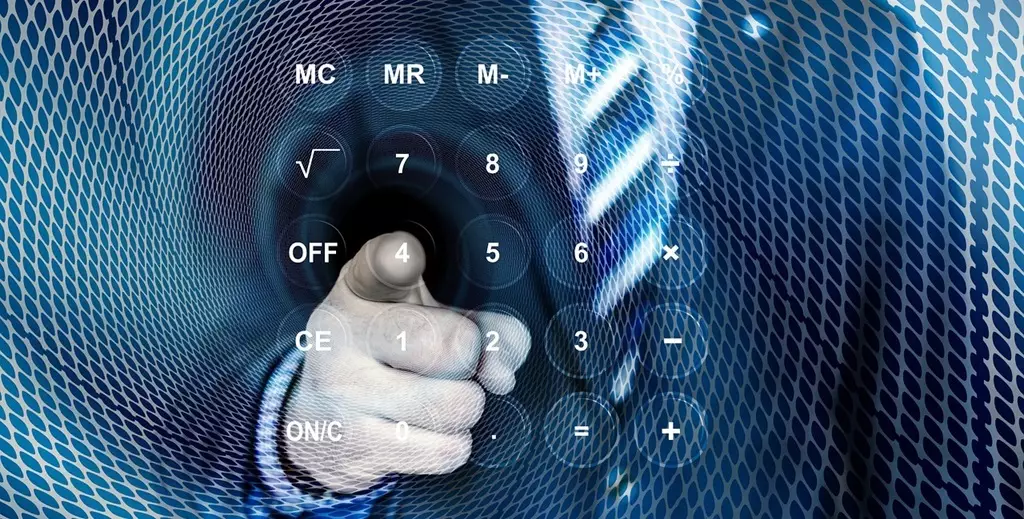 Десятки тысяч схем ухода от налогов выявили за год в Казахстане за счет нового сервиса