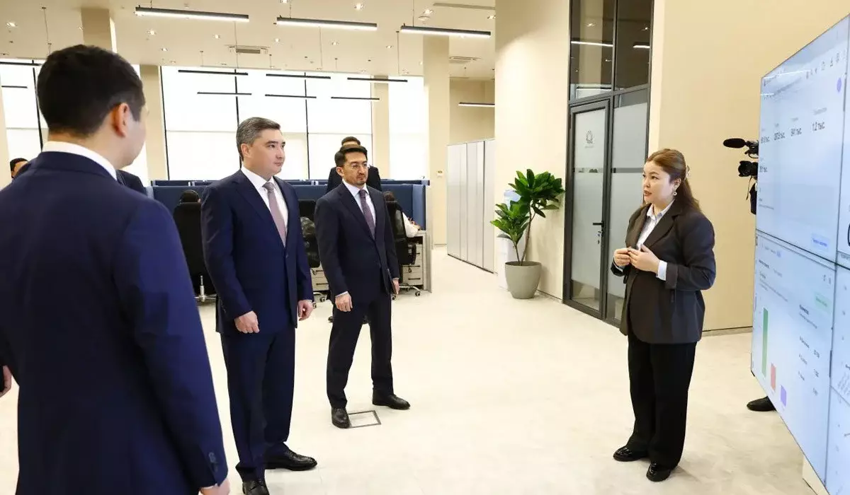 Қазақстандықтар әртүрлі мәселеге қатысты байланыс орталығына 135 мың рет қоңырау шалған