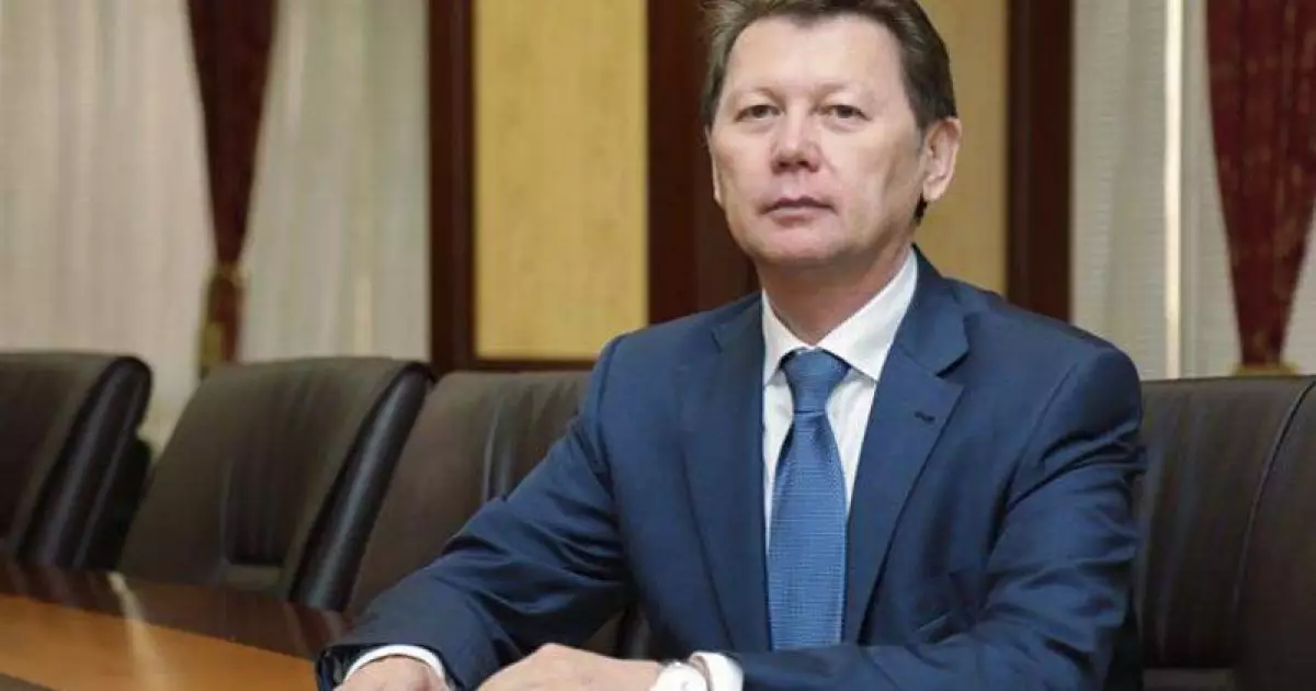  Жаңа кезеңге бағыт-бағдар берген жиын 