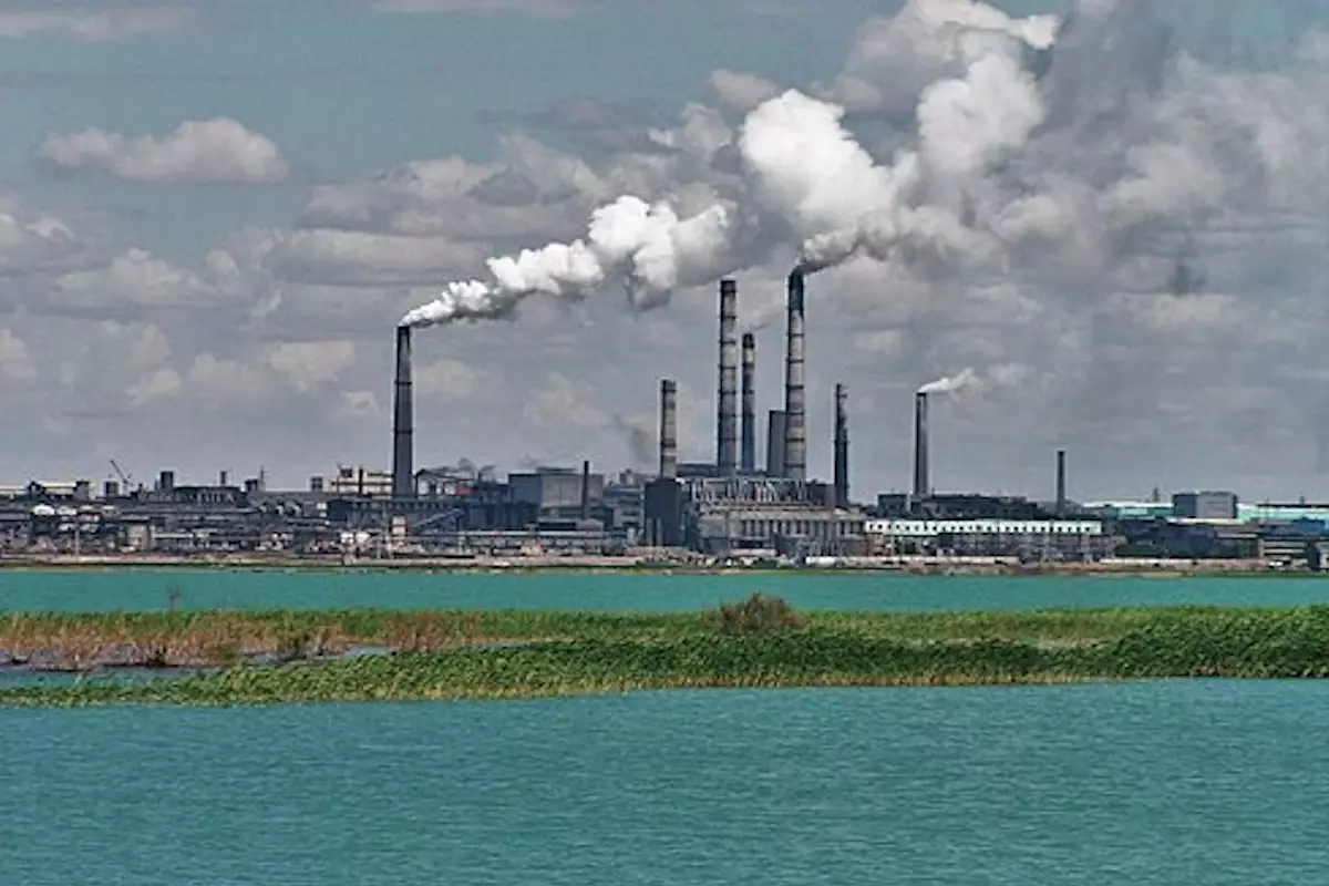 Нарушения на миллионы: Балхашская ТЭЦ оштрафована за сброс отходов 