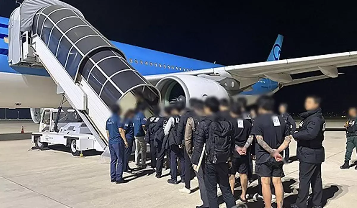 104 адамды тонаған: ерлі-зайыпты полицияға ұсталмау үшін пластикалық ота жасатып, түрін өзгерткен