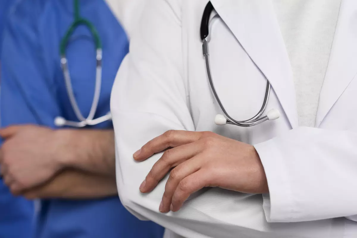 Приписки пациентов и сговор: медиков отправили в тюрьму за хищение средств ФСМС