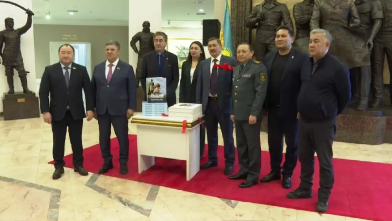 Презентована книга к 100-летию Алии Молдагуловой