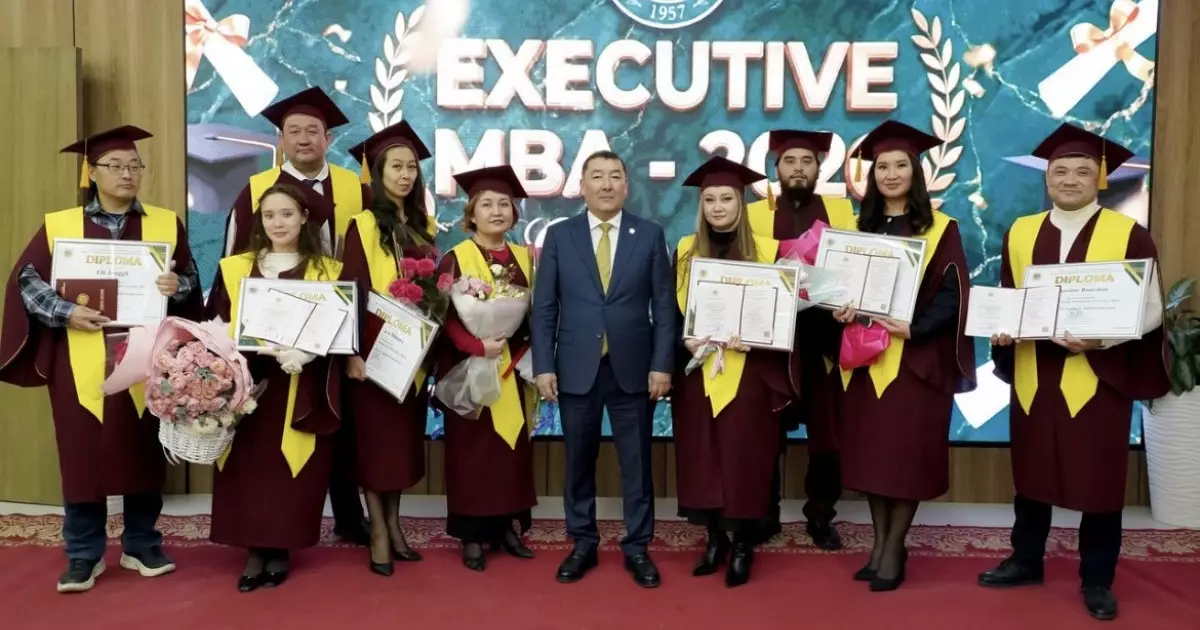  Executive MBA түлектеріне диплом тапсыру рәсімі өтті 