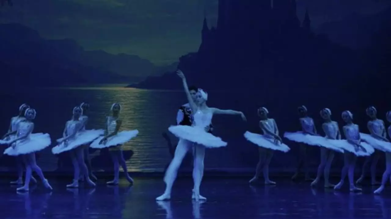 Театр оперы и балета имени Абая выступил в Сингапуре