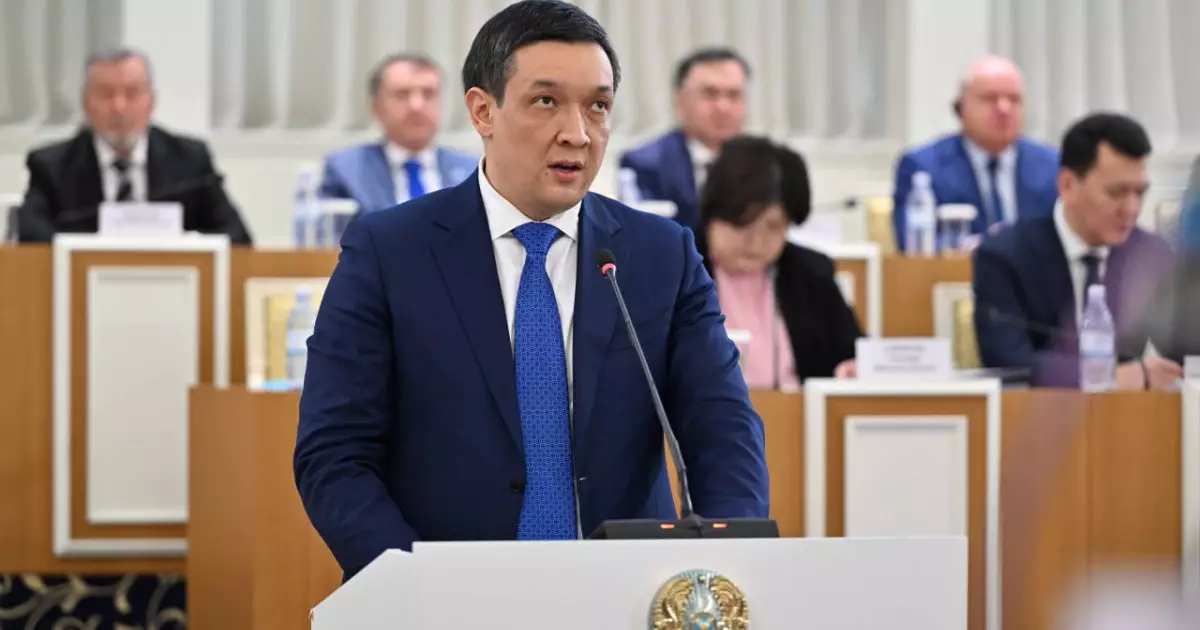  Ержан Жиенбаев Вице-президенттің өкілеттігіне қатысты конституциялық өзгерістерге тоқталды 