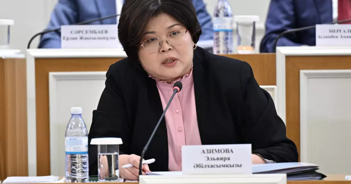  Эльвира Азимова: Конституциялық реформа қоғамның барлық саласында кең талқылауға ие болды 