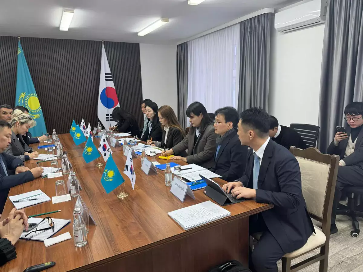 В Алматы проходит второй этап отбора в рамках системы Employment Permit System (EPS)