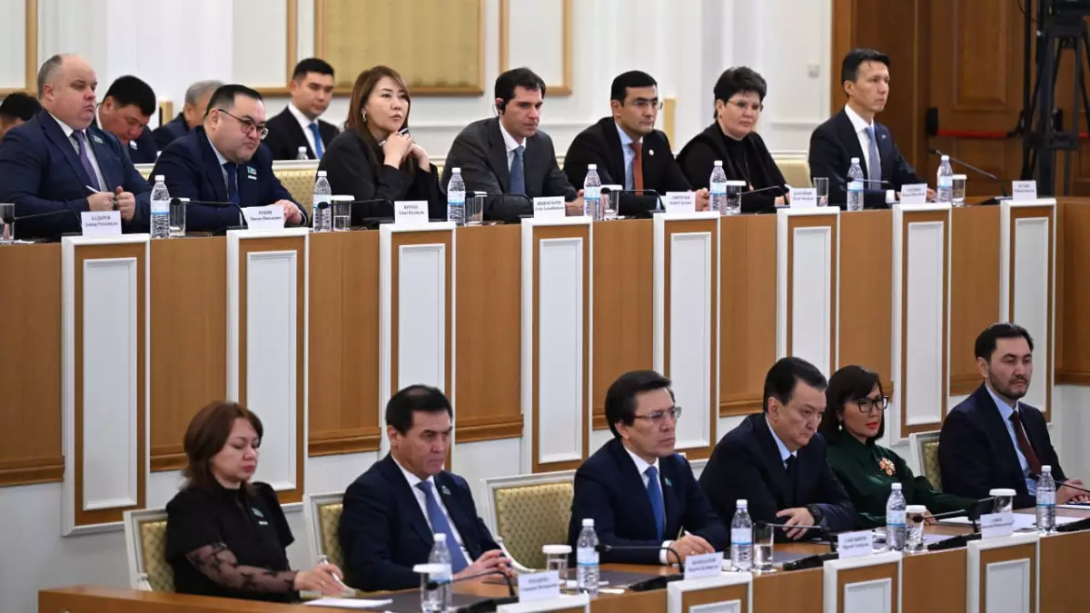 Белгілі заңгер Қазақстанда дінді саясиландыру қатерін жоюды ұсынды