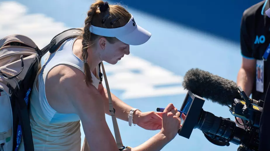 Рыбакина сделала заявление после выхода в 1/8 Australian Open (ВИДЕО)