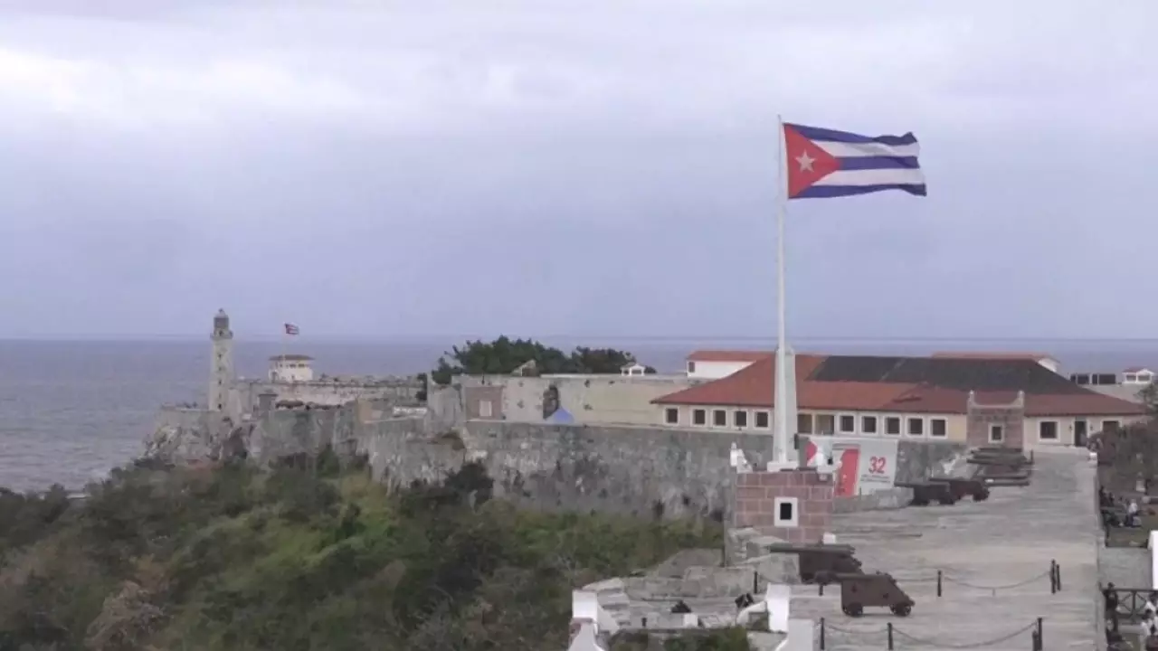 СМИ: в США обсуждают нефтяную блокаду Кубы