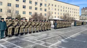 Шымкентте 300-ге жуық жас сарбаз Отанға адал болуға ант берді  