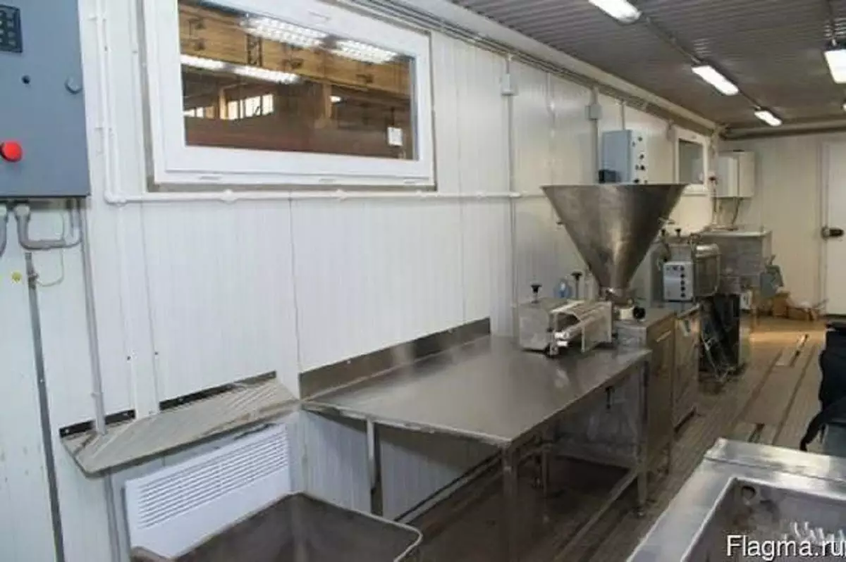 Рабочего насмерть зажало станком в Уральске