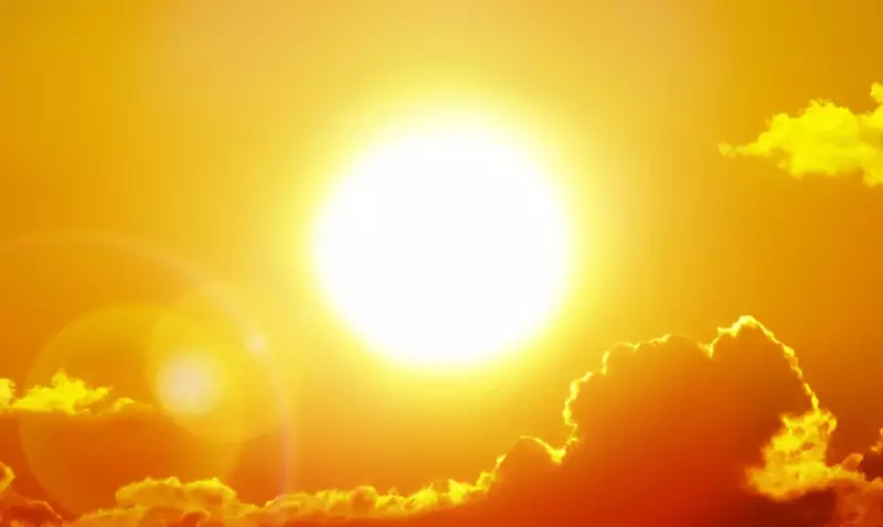 На обратной стороне Солнца зафиксирован мощный двойной взрыв