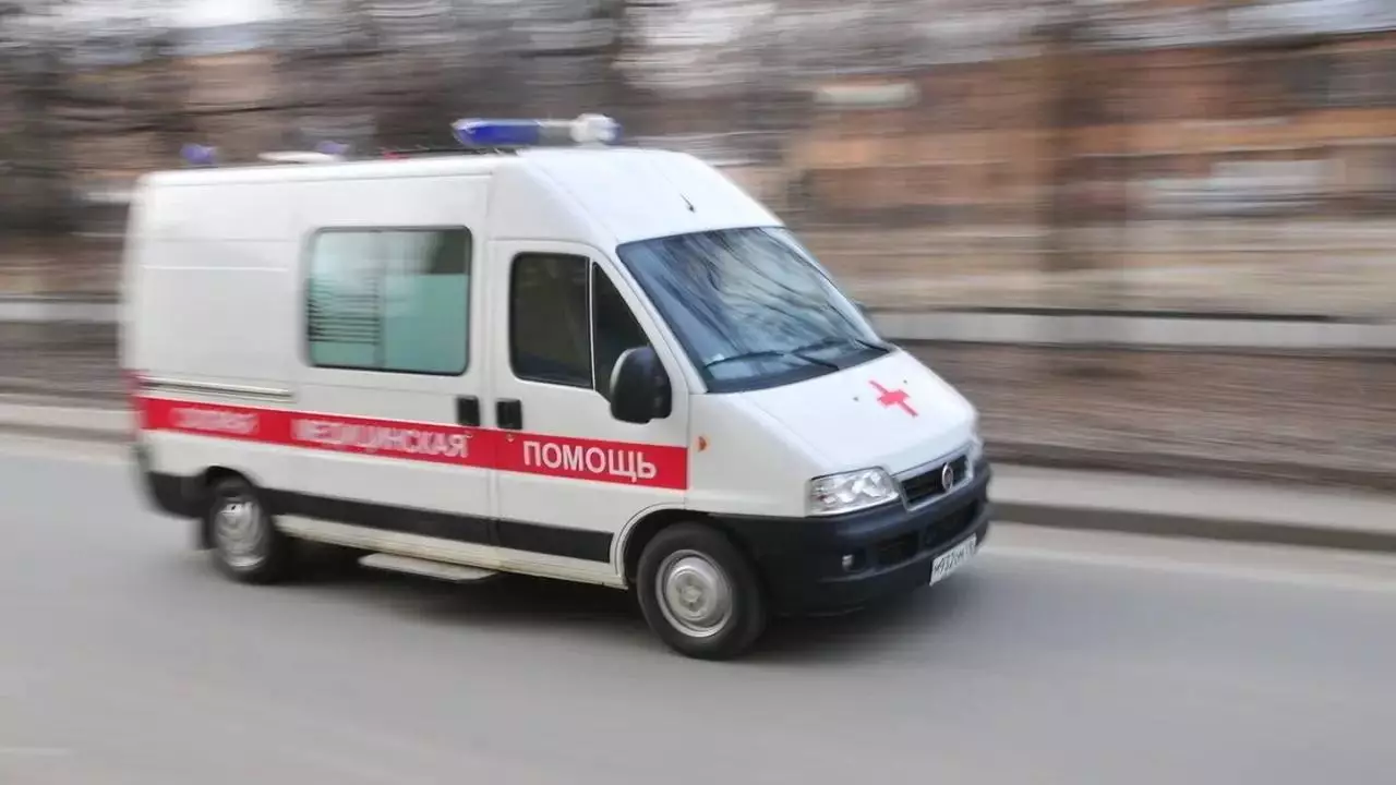 Оралдағы шұжық цехы: 40 жастағы жұмысшыны қондырғы жаншып тастады