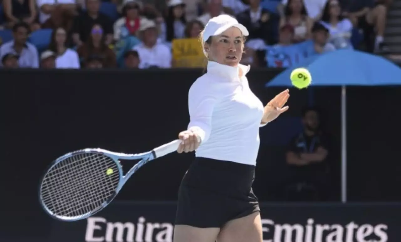 Путинцева завершила участие в Australian Open-2026