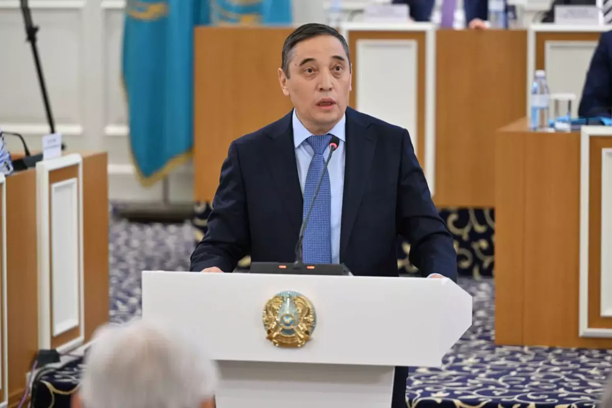 Белгілі журналист білім жүйесіндегі зайырлылықты Конституцияда айқындауды ұсынды