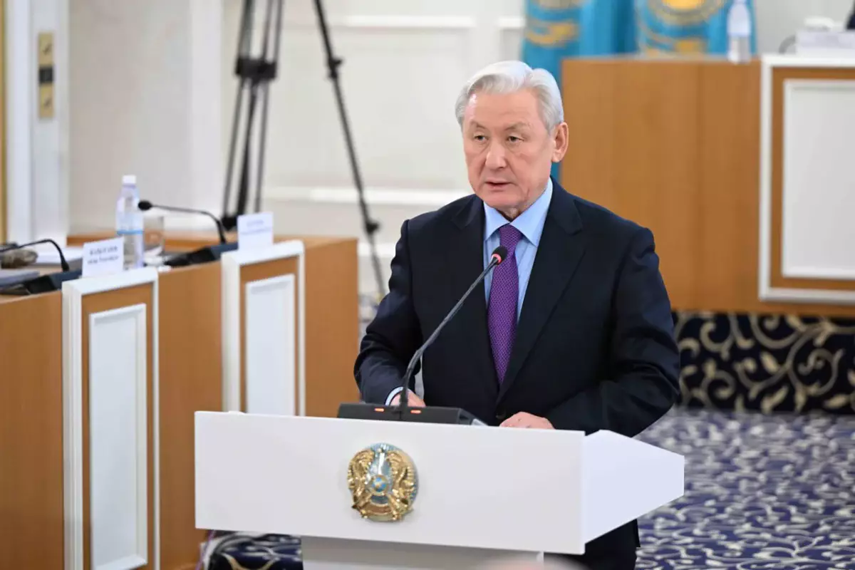 Ғылыми қызмет қағидалары Ата Заңмен бекітілуге тиіс - Жақсыбек Құлекеев