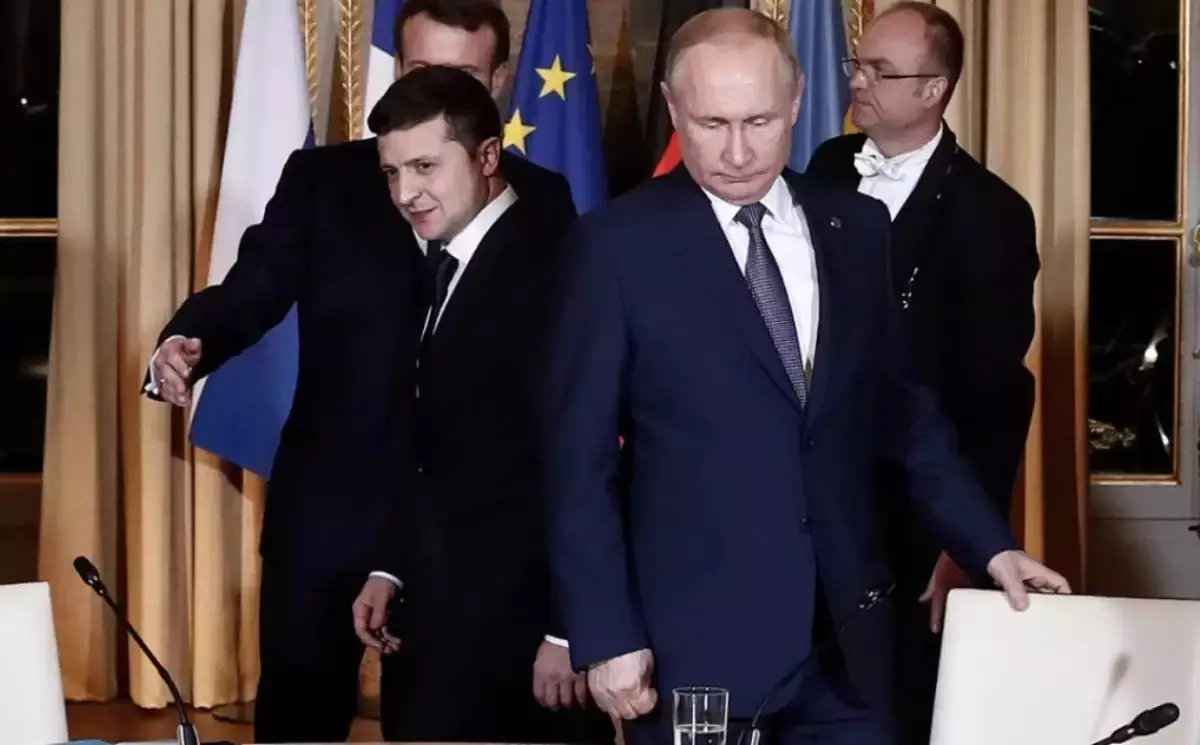 Путин мен Зеленскийдің кездесуі жақын арада өтуі мүмкін – БАҚ