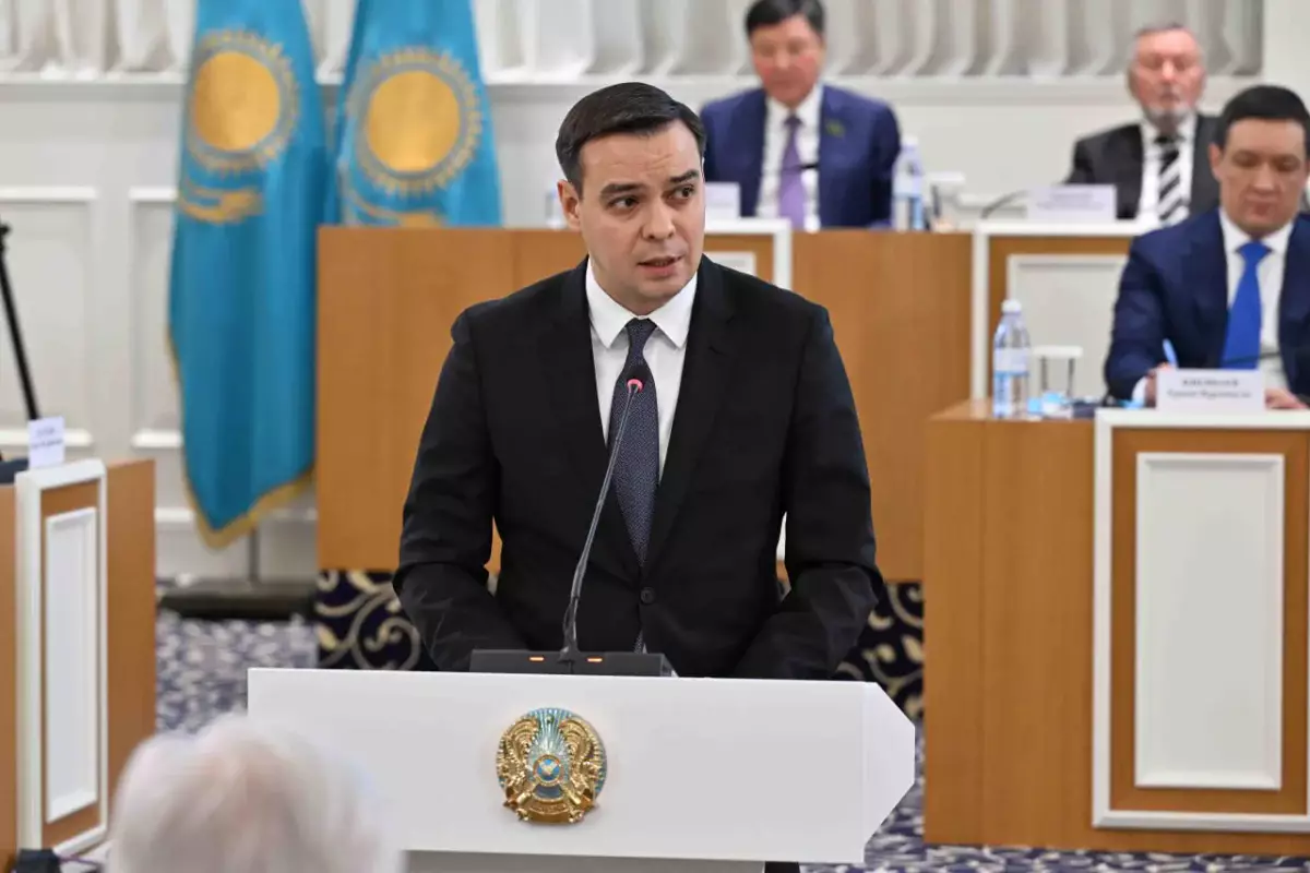 Презумпции невиновности и и запрет на самообвинения: какие нормы предлагают закрепить в Контитуции