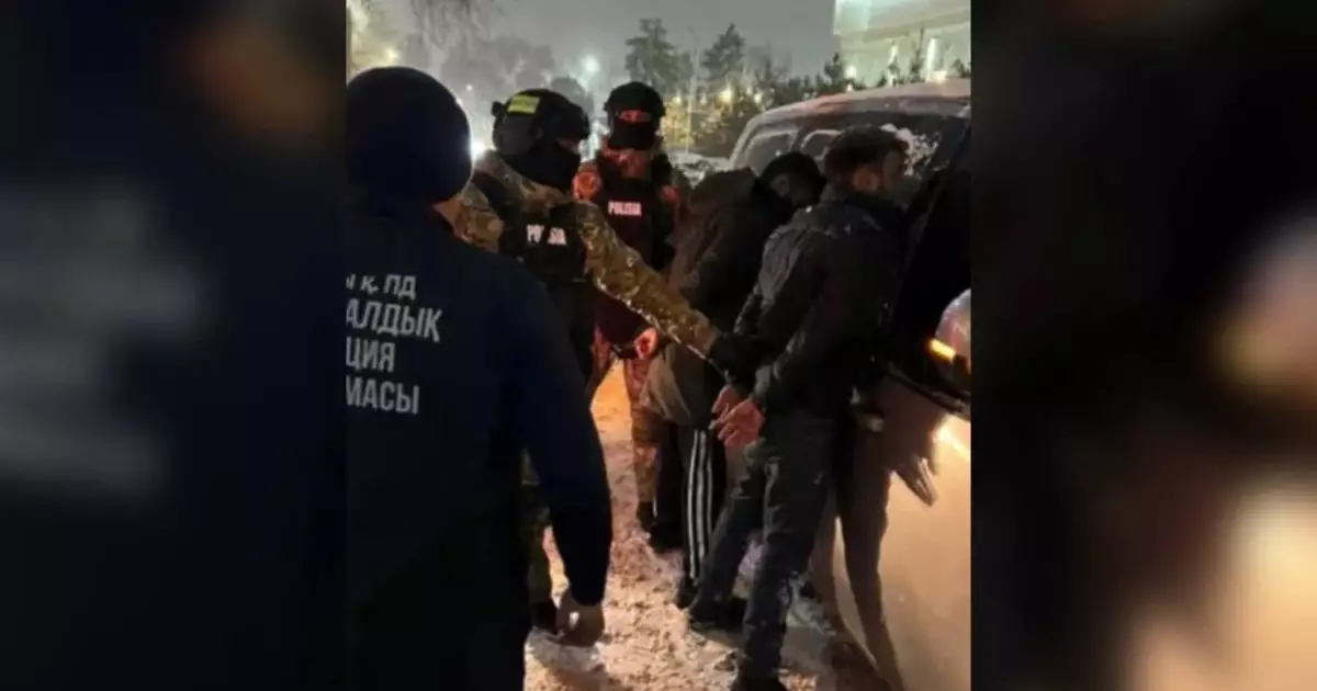  Алматыда пәтер тонаумен айналысқан күдіктілер қолға түсті 