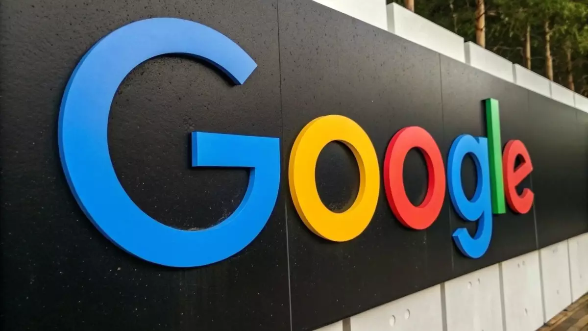 Google Photos получил функцию создания мемов с пользователями в главной роли