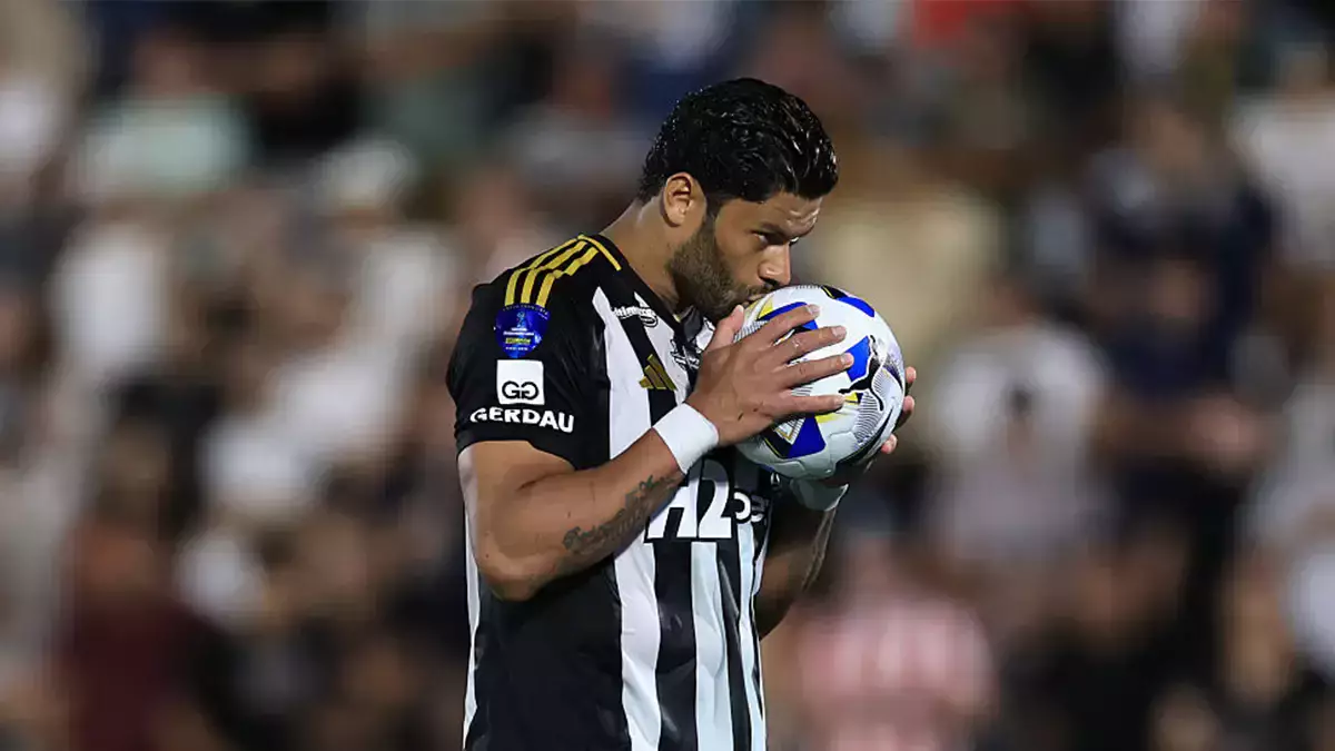 «Ақтөбеден» 2 млн еуро жалақы сұрады»: Халктың агенті мәлімдеме жасады