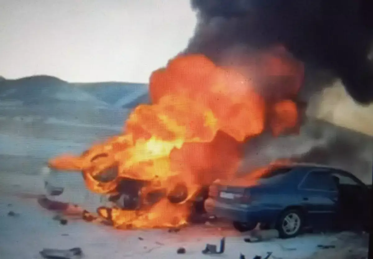 Пять человек погибли при лобовом столкновении двух легковушек в Казахстане (видео) - новости на Lada.kz 25.01.2026