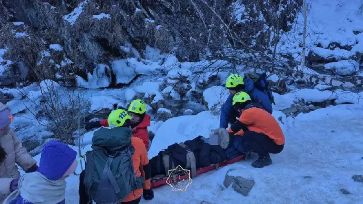 Не мог передвигаться: в горах Алматы пострадал альпинист