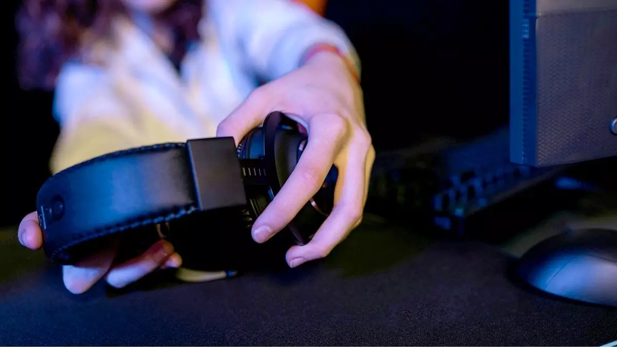 Уязвимость Google Fast Pair позволяет хакерам перехватывать наушники.