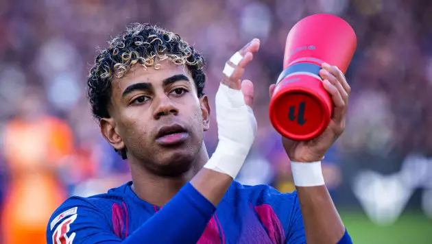 Ямаль помог "Барселоне" разгромить "Реал" и занять первую строчку в Ла Лиге