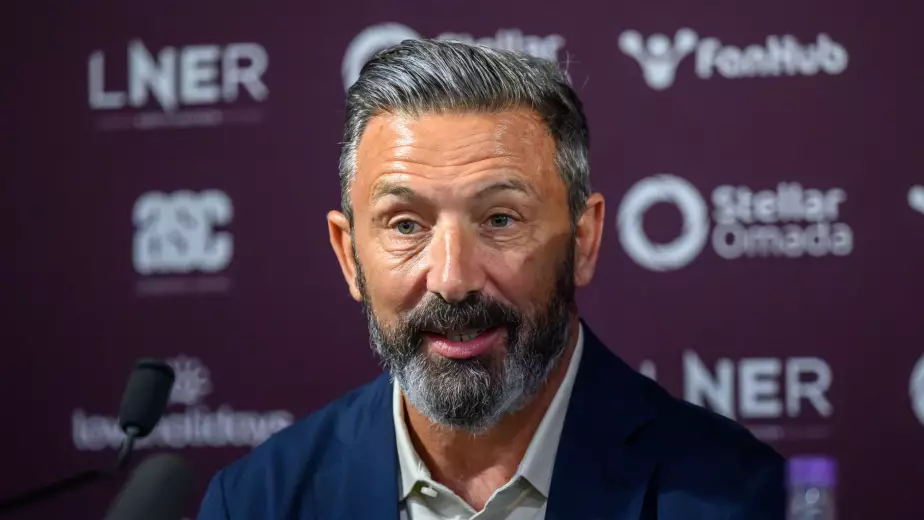 Тренер "Хартс" рассказал, когда Чесноков будет готов играть за команду (ВИДЕО)