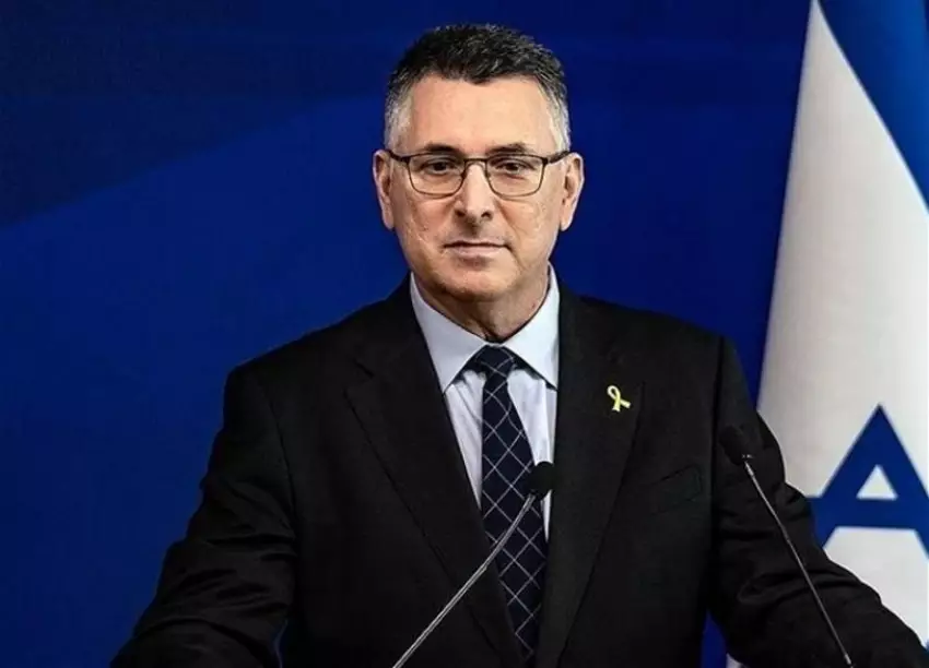 Израильский министр иностранных дел Гидеон Саар отправился с визитом в Азербайджан и Казахстан.