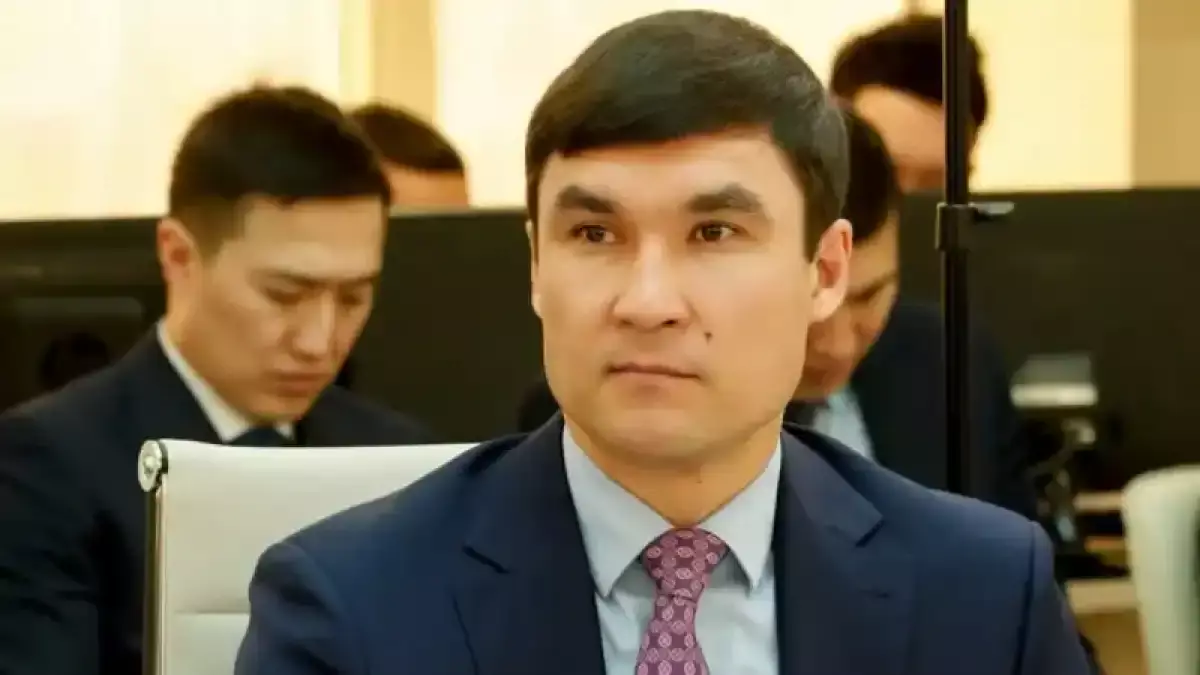 Заңсыз ротацияға қарсы тұрғаны үшін бе? Серік Сәпиев орынбасарымен жанжалдың мән-жайын ашып айтты