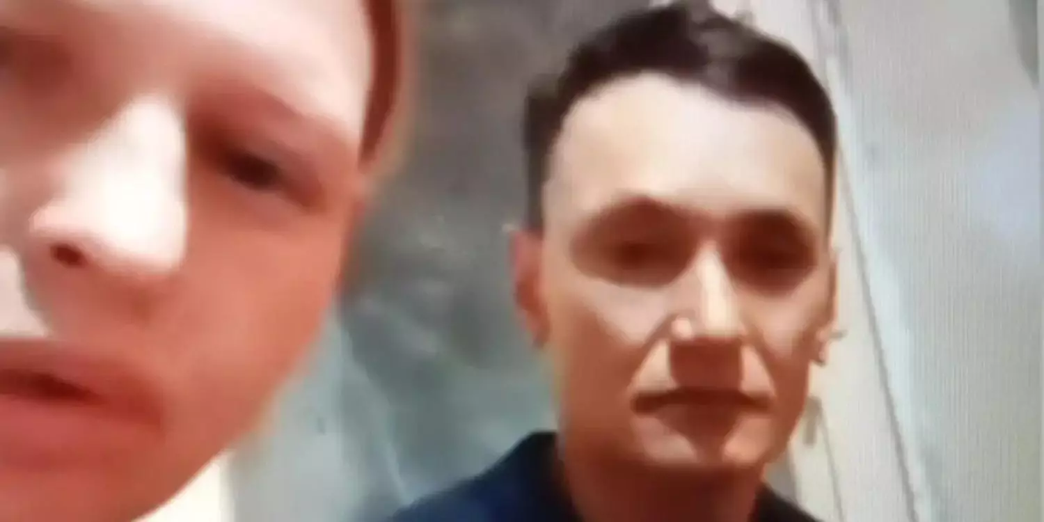 "Құлдықта ұстап отыр": Абай облысында ер адам мен әйелдің даулы видеосы тарады