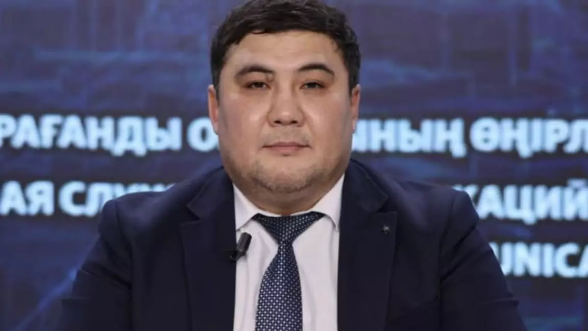 Сәпиевпен жанжалдасқан Есімханов мәлімдеме жасады