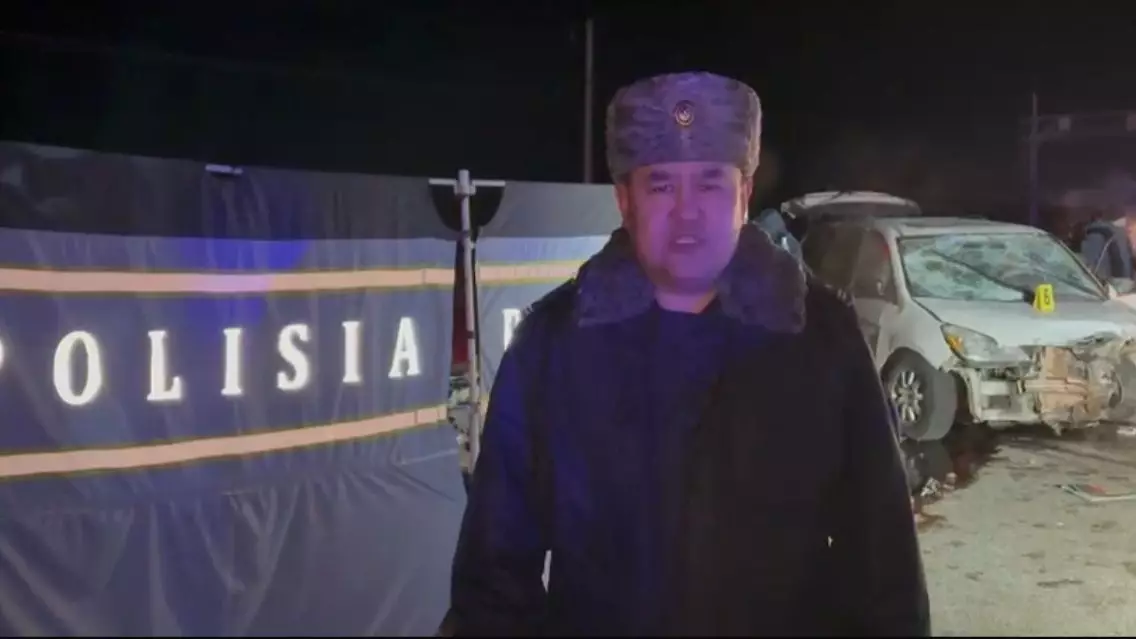 Ақтөбеде үш көлік соқтығысып, төрт адам қаза тапты (ВИДЕО) 